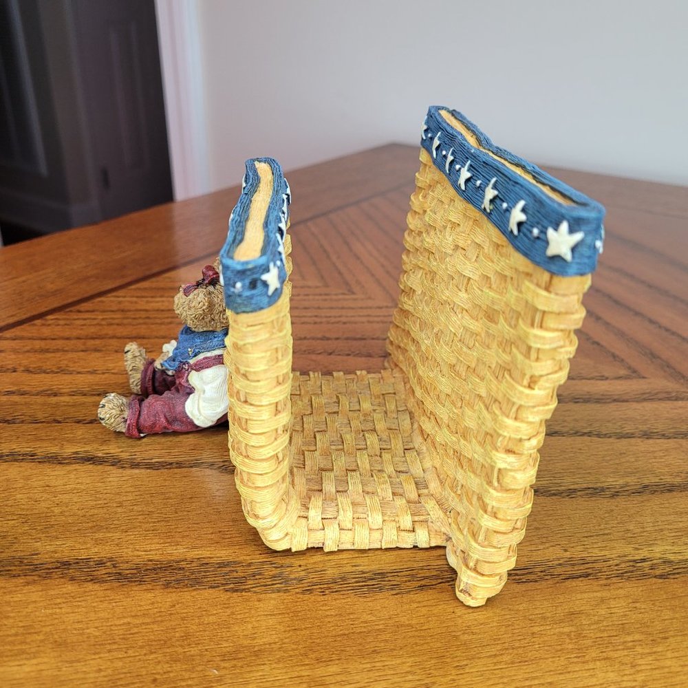 Boyds Bears Resin #4123 Mamie's Star Spangled Napkin Holder - Picture 3 of 4